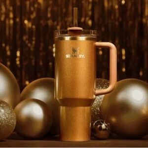 NWT LIMITED EDITION Stanley Quencher H2.0 FlowState Tumbler 40oz, COPPER TINSEL